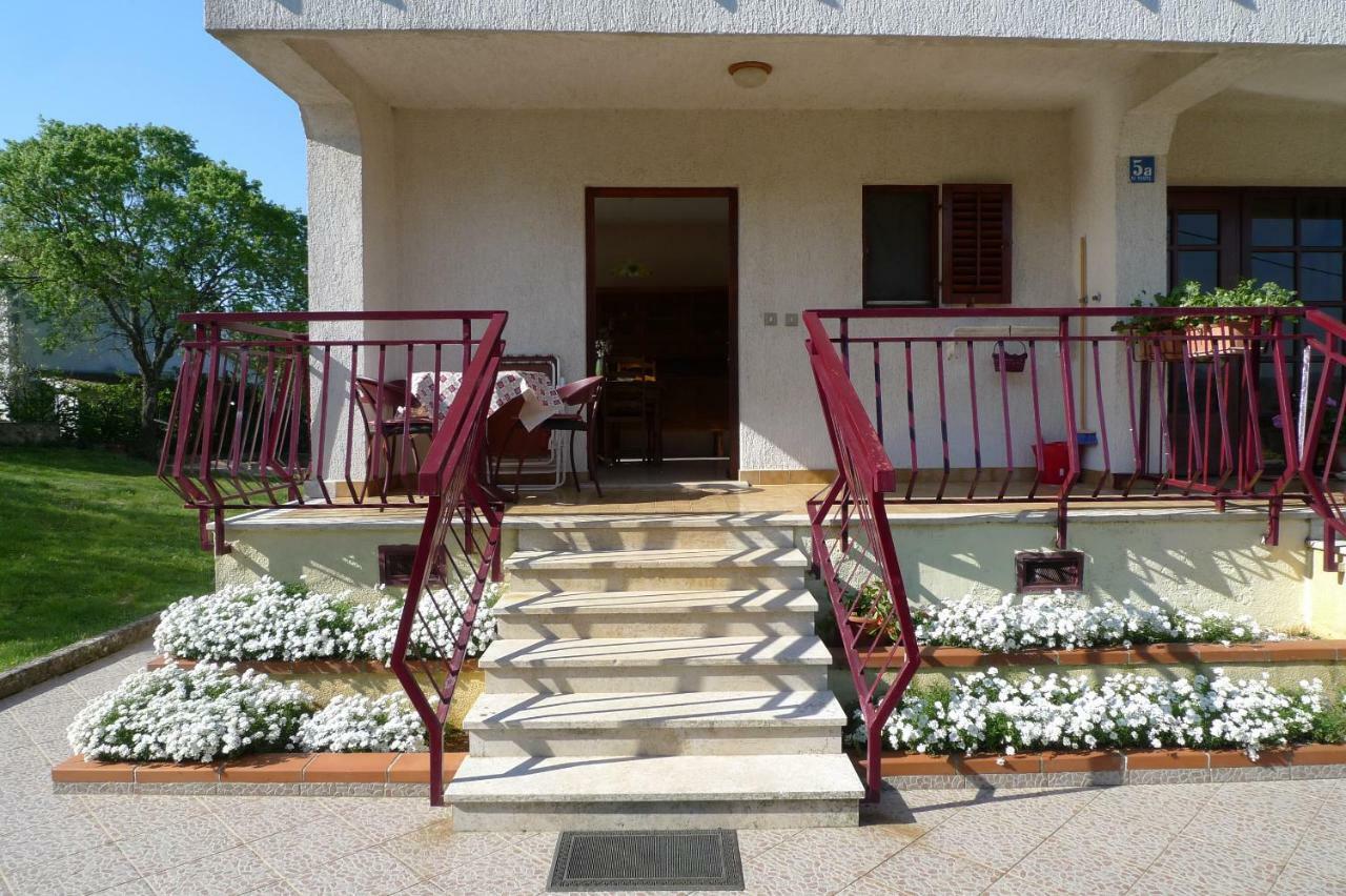 Apartments Smolica Лабин Экстерьер фото